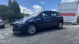 BMW 216 Active Tourer d Advantage — fotografia 1