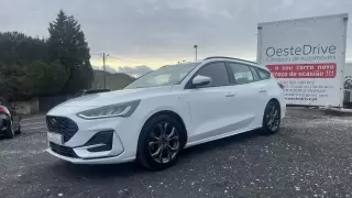 Ford Focus SW 1.5 TDCi EcoBlue ST-Line X — fotografia 1