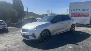 Opel Astra 1.6 T PHEV GS Line — fotografia 1