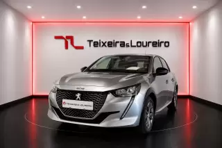 Peugeot e-208 50 kWh Allure Pack — fotografia 1