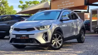 Kia Stonic 1.0 T-GDI Drive 7DCT — fotografia 1