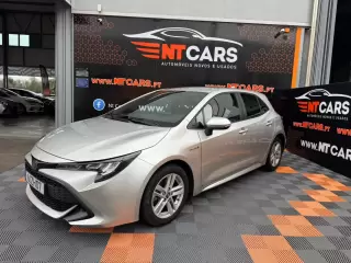 Toyota Corolla 1.8 Hybrid Comfort — fotografia 1