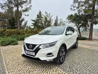 Nissan Qashqai 1.5 dCi N-Connecta — fotografia 1