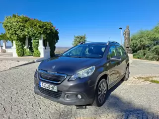Peugeot 2008 1.6 BlueHDi Active — fotografia 1