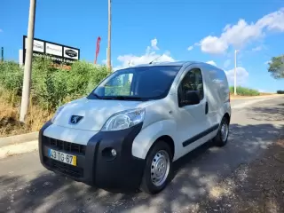 Peugeot Bipper 1.3 HDI Premium — fotografia 1