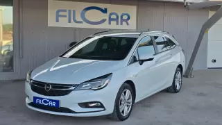 Opel Astra Sports Tourer 1.6 CDTI Ecotec Business Edition S/S — fotografia 1