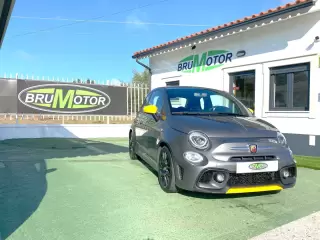 Abarth 595 PISTA — fotografia 1