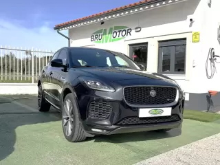 Jaguar E-Pace P 300 AWD R-DYNAMIC — fotografia 1