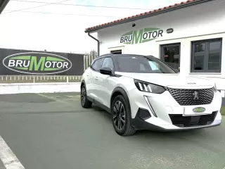 Peugeot e-2008 GT ELÉCTRICO — fotografia 1