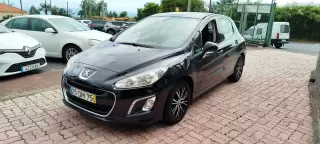 Peugeot 308 1.6 HDI — fotografia 1