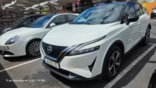 Nissan Qashqai 1.3 DIG-T N-Connecta LED Xtronic — fotografia 1