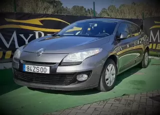Renault Mégane Sport Tourer 1.5 dCi — fotografia 1