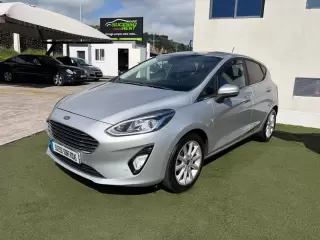 Ford Fiesta 1.0 T EcoBoost Titanium — fotografia 1