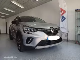 Renault Captur — fotografia 1