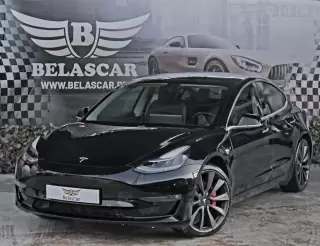 Tesla Model 3 Performance Dual Motor AWD — fotografia 1