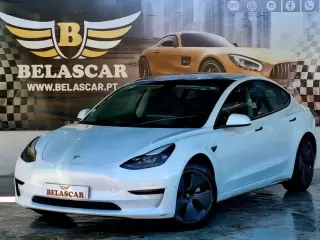 Tesla Model 3 Long Range Dual Motor Awd — fotografia 1