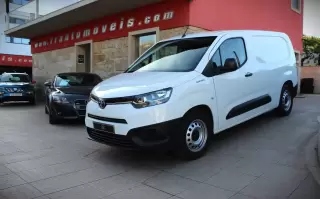 Toyota 100KW GX 2L — fotografia 1