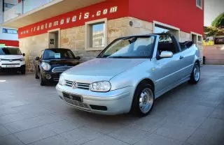 VW Golf Cabriolet 1.6 — fotografia 1