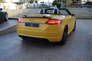Audi TT Roadster 2.0 TDI ultra — fotografia 1