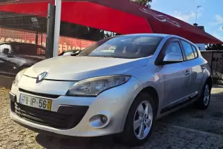 Renault Mégane 1.5 dCi Privilège — fotografia 1