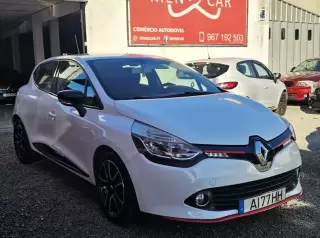 Renault Clio 1 2 16v 75 Limited — fotografia 1