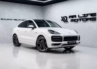 Porsche Cayenne Coupé E-Hybrid — fotografia 1