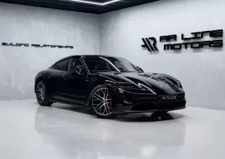 Porsche Taycan 4s Bateria Performance Plus — fotografia 1