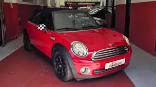MINI Cabrio Cooper — fotografia 1