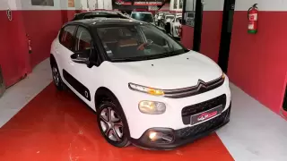 Citroën C3 1.2 PureTech Shine — fotografia 1