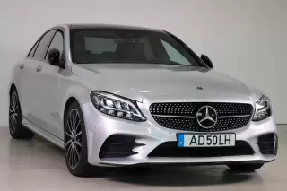 Mercedes-Benz C 200 d AMG Line Aut. — fotografia 1