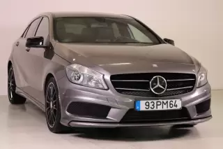 Mercedes-Benz A 200 d AMG Line — fotografia 1