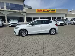 Seat Ibiza 1.0 TSI S&S FR Pro Black Edition — fotografia 1