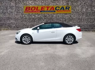 Opel Cascada 1.6 T S/S — fotografia 1