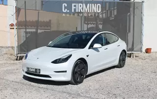 Tesla Model 3 Long Range Tração Traseira — fotografia 1
