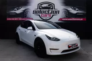Tesla Model Y Long Range Tração Integral — fotografia 1