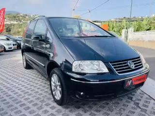 VW Sharan 1.9 TDi Family — fotografia 1