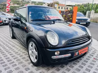 MINI One — fotografia 1