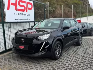 Peugeot 2008 1.2 PureTech Active EAT8 — fotografia 1