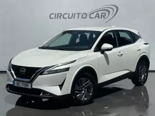 Nissan Qashqai 1.3 DIG-T Acenta — fotografia 1