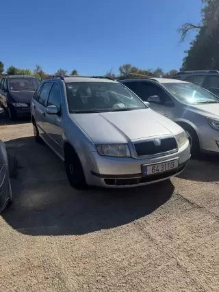 Skoda Fabia 1.4 MPI — fotografia 1