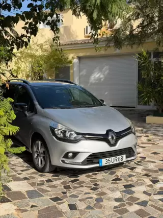 Renault Clio 1.5dCi — fotografia 1