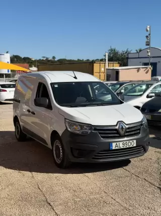 Renault Express — fotografia 1