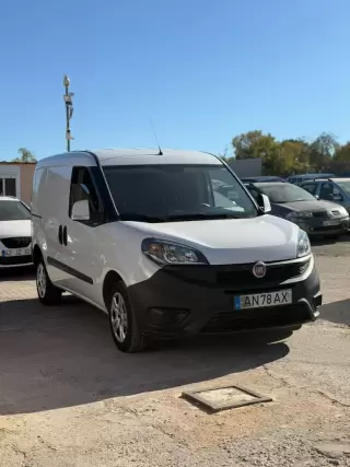 Fiat DOBLO — fotografia 1