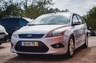 Ford Focus 1.6 TDCi Connection — fotografia 1
