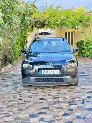 Citroën C4 Cactus 1.6 BlueHDi Feel — fotografia 1