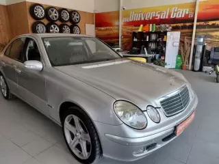 Mercedes-Benz E 220 CDI Classic — fotografia 1