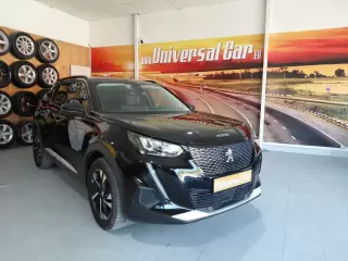 Peugeot 2008 1.2 PureTech Allure Pack — fotografia 1