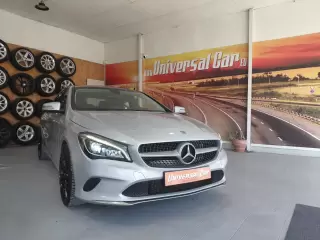 Mercedes-Benz CLA 180 d Urban — fotografia 1