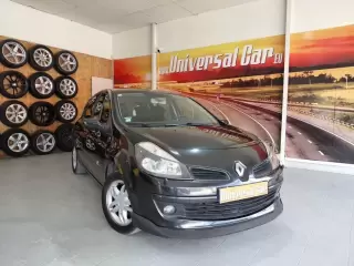 Renault Clio 1.5 dCi Confort — fotografia 1