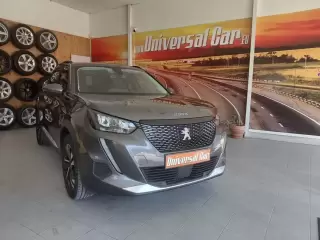 Peugeot 2008 PureTech 100 Stop&Start Active Pack — fotografia 1